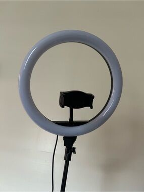 LED Ring Light with Phone Mount - White